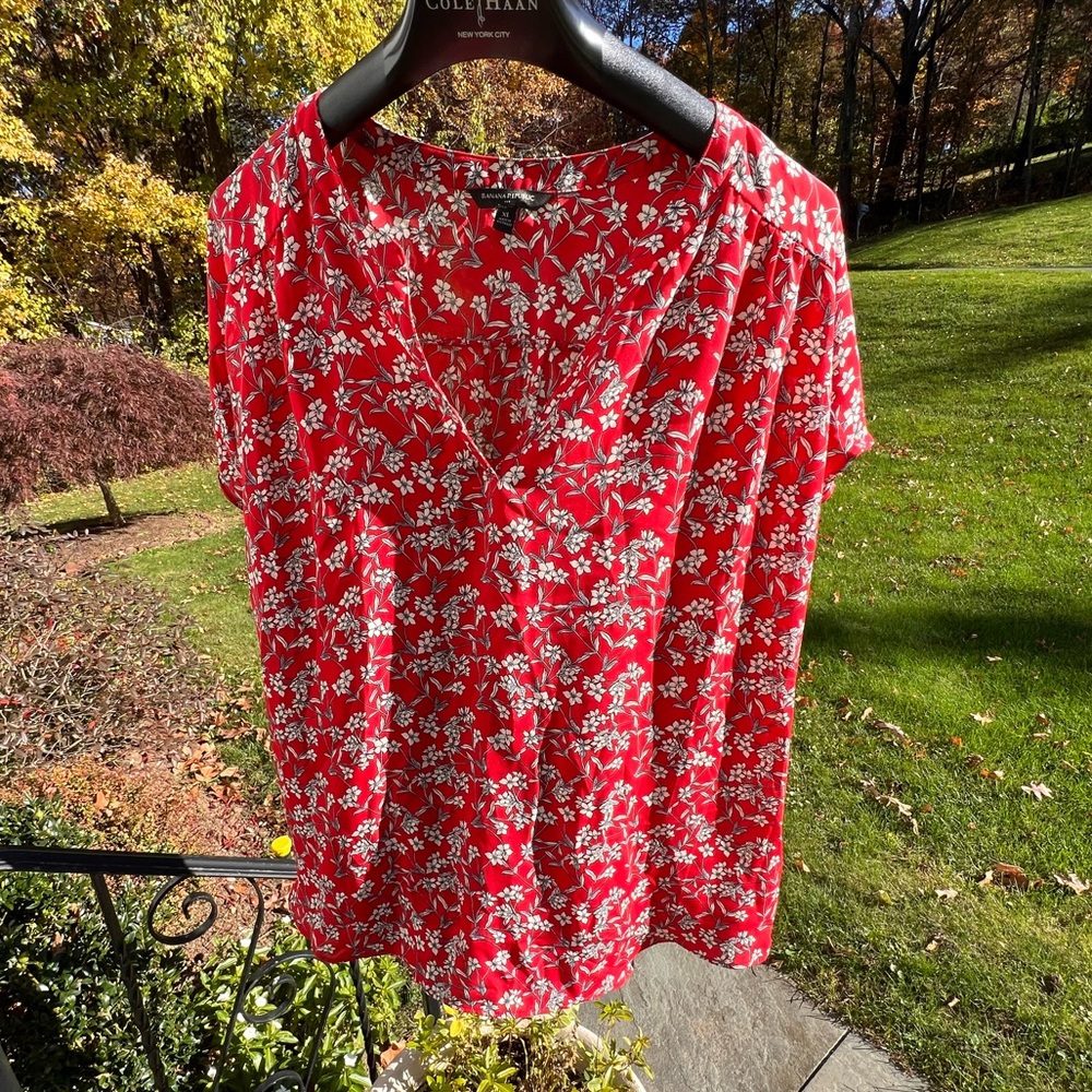 Banana Republic Short Sleeve Floral Blouse XL